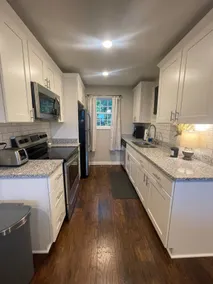Tiny Cabin+ upstairs suite in the woods - Image 4