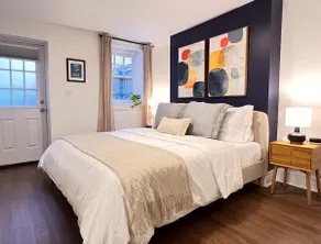 King Bed • Workspace • Laundry | Walk to Downtown - Image 3