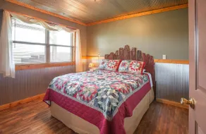 Sunrise Cabin - Breathtaking Sunrises & Relaxing Sunsets - Image 5