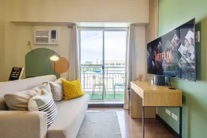1BR near QC/ LRT2 Santolan SM Marikina Eastwood - Image 3