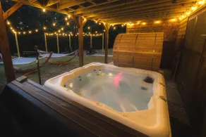 Stargazing Dome|Sauna|Firepit|HotTub|Pet Frndly - Image 3