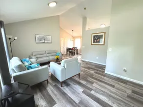 Cozy furnished remodeled house - Image 2