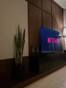 Luxury Apt in Hittin 1BR - Image 5