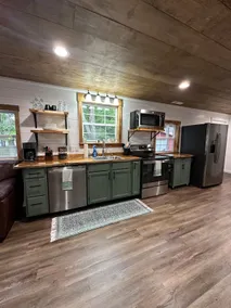 Lakeside Lodge - Image 5