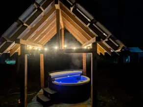 Mushroom Cabin on Homestead w/Hot Tub - Image 2