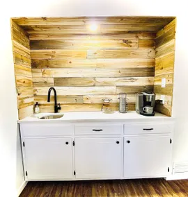 The Gathering Place | Sleeps 14 | Pets ok | Arcade - Image 3