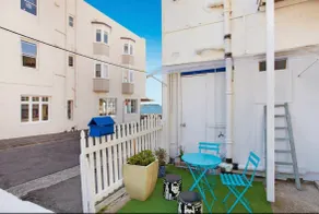 Manly Beach Studio - Image 4