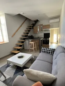 Charming new duplex, bright, air-conditioned - Image 3