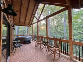 The Lazy Maple in Red River Gorge - Image 2