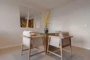 Family-Friendly and Modern Oasis & Amenities - Image 3