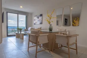 Family-Friendly and Modern Oasis & Amenities - Image 2