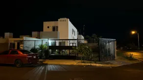 Entire house near airport - Image 3