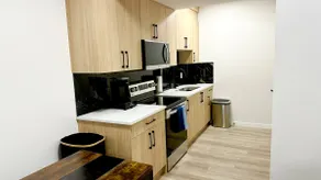 Luxury 2 Bedroom Suite - Image 2