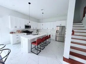 Home just minutes from Downtown,Airports - Image 4