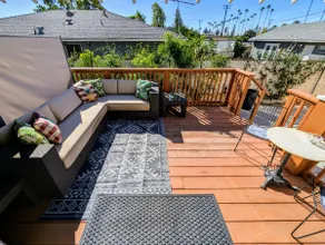 Downtown Azusa Demure Studio with Deep Jacuzzi Tub - Image 3