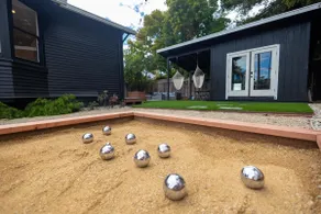 Beach House-HotTub-Srfbrds-Bikes - Image 5