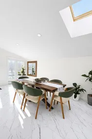 A Cozy and Lovely Home in Toronto - Image 4