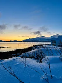 Unique fisherman cabin by the sea - Image 3