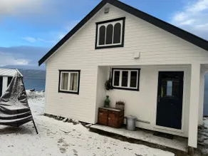 Unique fisherman cabin by the sea - Image 4