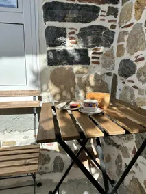 Davelis House - Image 3