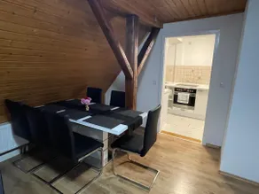 Apisha Apartement - Image 5