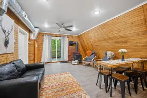 A-Frame retreat: 1 mile from Sam Rayburn Lake - Image 2