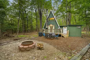 A-Frame retreat: 1 mile from Sam Rayburn Lake - Image 4