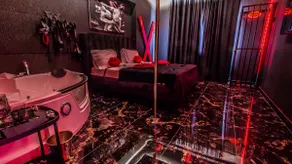 Romeo Nights - Private Rooms - Adults Only - Image 4