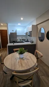 Modern 2bdrm - Bars - Restaurants -24/7 front desk - Image 5