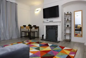 Becontree Retreat - 2BR Near Station - Image 4