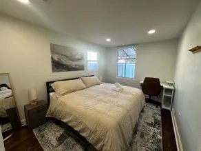 NYC VIEWS! NYC in 20 min 2 King Beds, Backyard W/D - Image 2