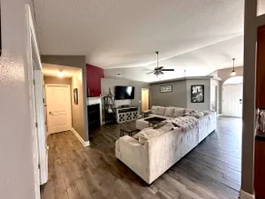 Lake House - Image 2