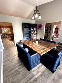 Lake House - Image 3