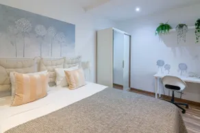 Accomodation close to Airport & Metro - Image 5