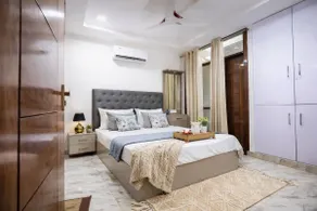 Igloo Retreat | 3 Bedroom Stay Close to Taj Mahal by Homeyhuts - Image 2