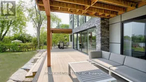 Luxury Waterfrnt Cottage w/Games Room - Image 4
