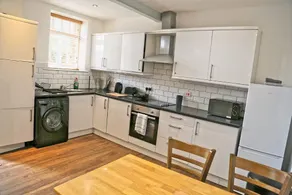 White Swan Cottage - Image 3