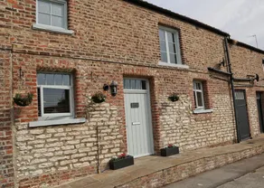 White Swan Cottage - Image 2