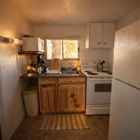 Sleeps 5 | Parking, Hot Tub & Sauna | Pet Friendly - Image 5
