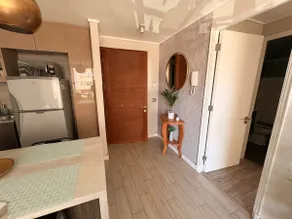 Beautiful and centrally located apartment. 1D 1B Parking included - Image 3