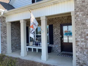 Tide Charm Cottage + Hot Tub + short drive to UA - Image 5
