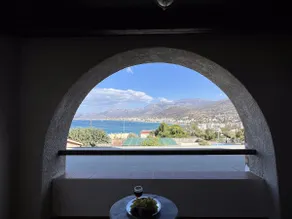 Villa On The Mountain By The Sea - Image 5