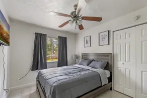 Peaceful 2 Bed/1 Bath Home between I-45 & IAH - Image 4