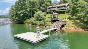 Miles Away Lakehouse Lakefront - Image 5