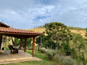 Casa Alto do Lago - Refúgio de Paz na Mantiqueira - Image 2