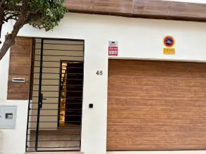 Family Home Valencia - Image 2