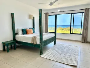 Oceanview Penthouse, KingBed, Pool, AC, Near Beach - Image 4