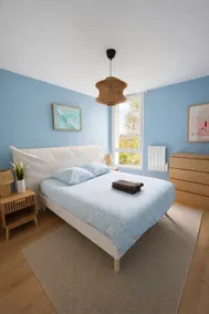 Cozy Bordeaux getaway near tram & city center - Image 2
