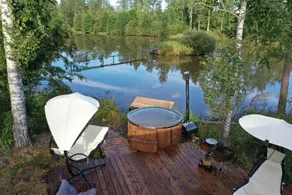 Black house in the forest with Hot Tube and Home theater for movies - Image 4