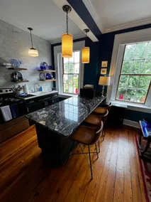 The Grand Delphey: Downtown Artist Retreat - Image 2